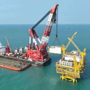 Topsides and modular tanks on offshore platforms